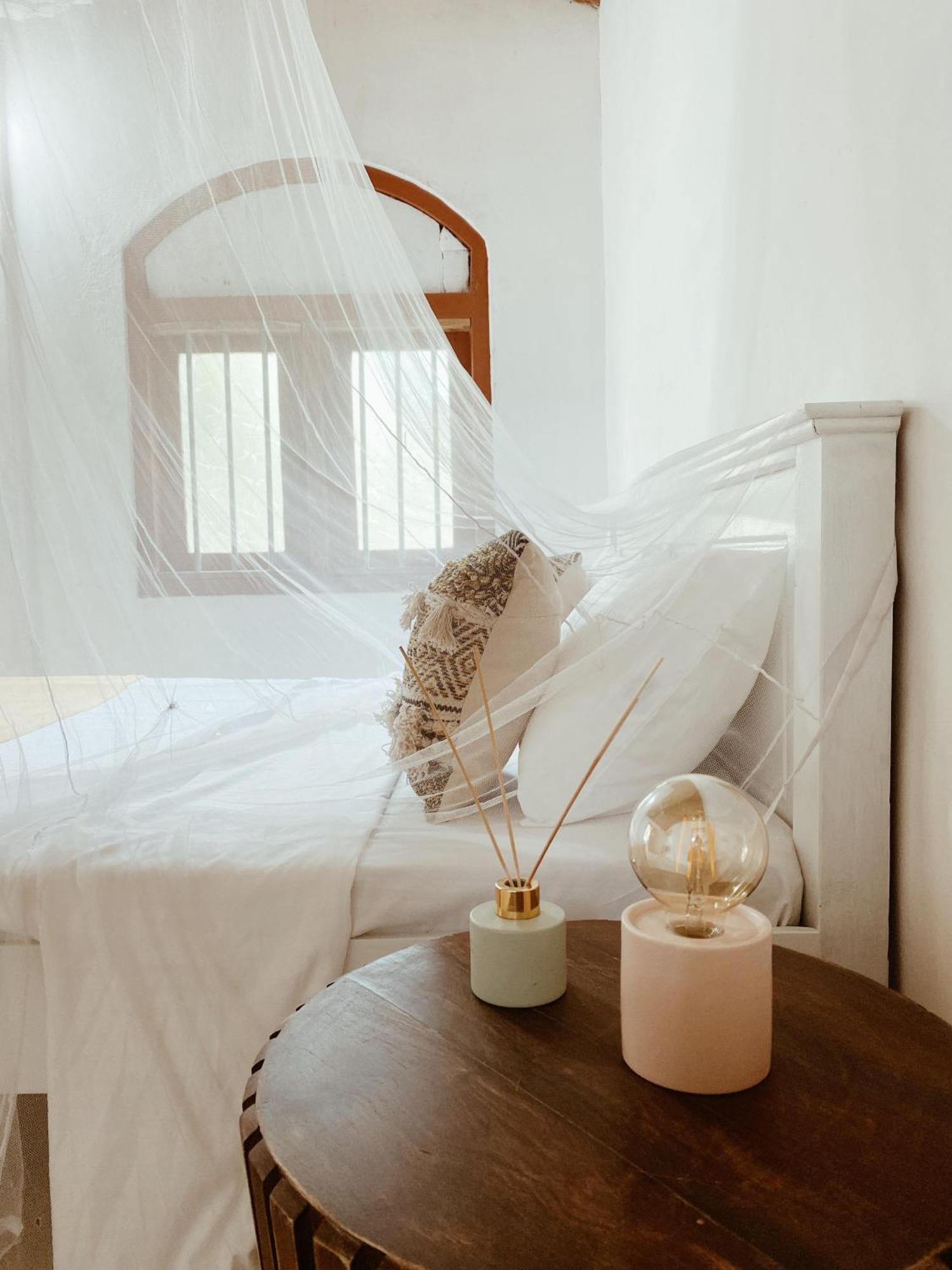 Together Beach House Midigama East Ngoại thất bức ảnh
